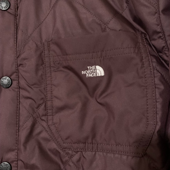 The North Face Reversible Insulated Flannel - Picture 4 of 6